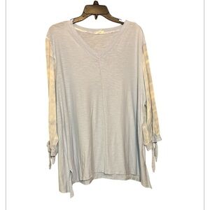 Westbound light blue top size XL